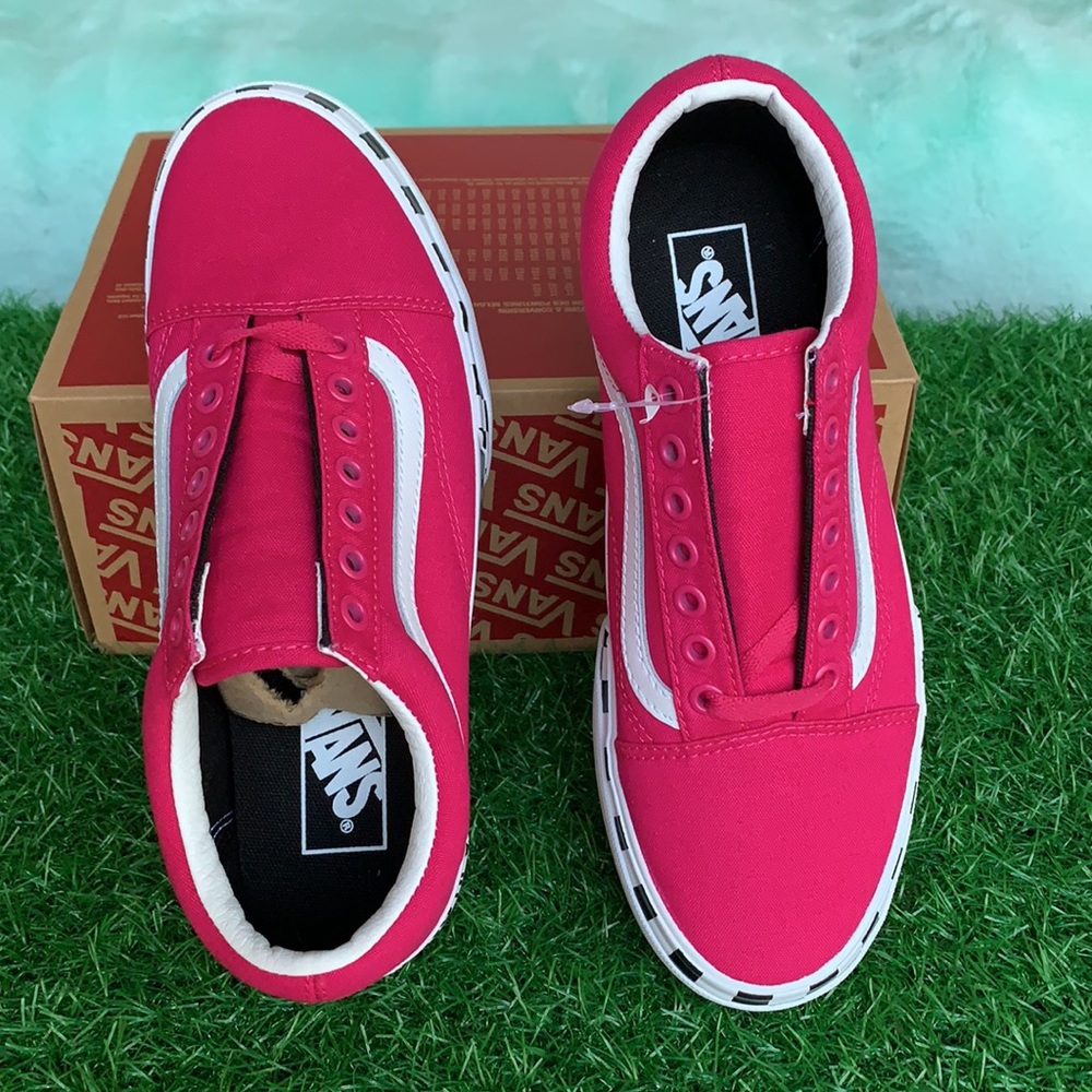 VANS OLD SKOOL STACKED LOGO STACK CABARET/TRWHT WM - Picture 7 of 13
